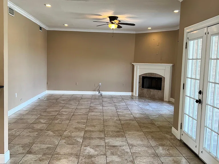 3833 Corinne Ave — Photo 12