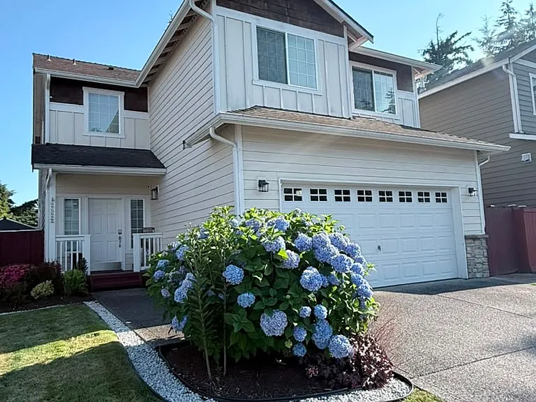 2622 Burley Dr — Photo 3