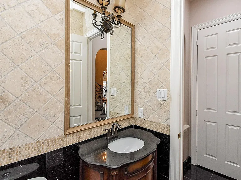 3015 Bonnebridge Way Blvd — Photo 26
