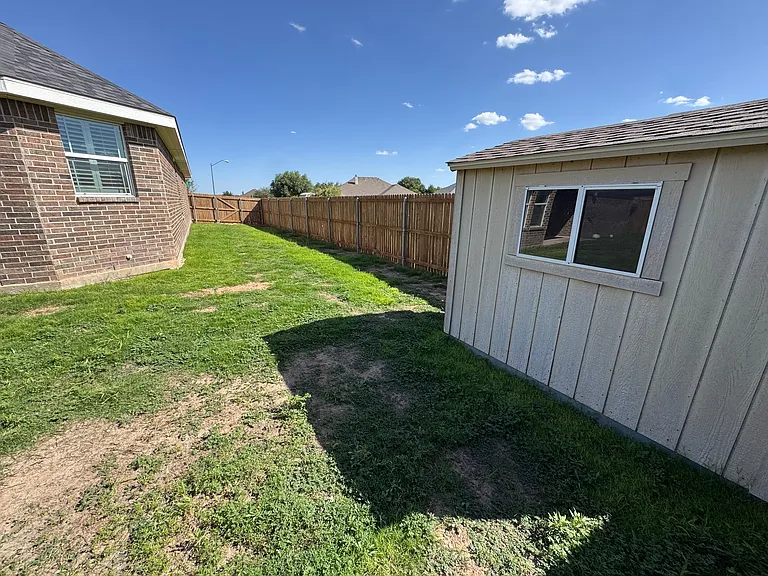 7201 Donatello St — Photo 17