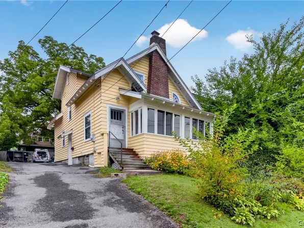 651 Helen St, Syracuse, NY 13203