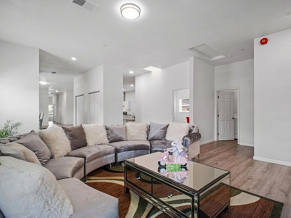 5th image of 26937 Huntwood Ave