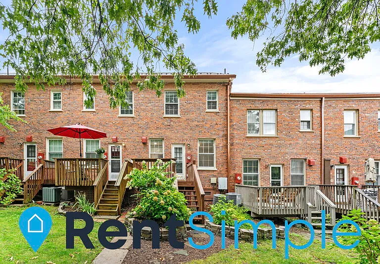 1300 S Barton St #338 — Photo 44