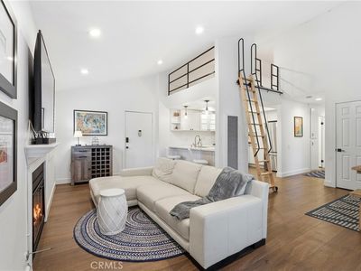 19222 Shoreline Ln Unit 7, Huntington Beach, CA, 92648