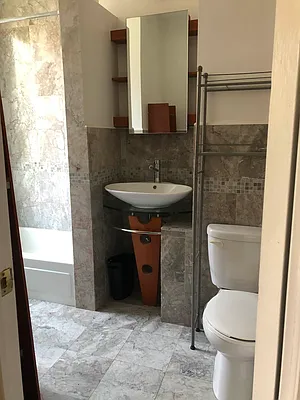 Rented by Compass | media 12