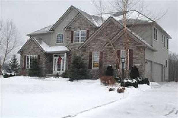 1st image of 6385 Highland Green Dr