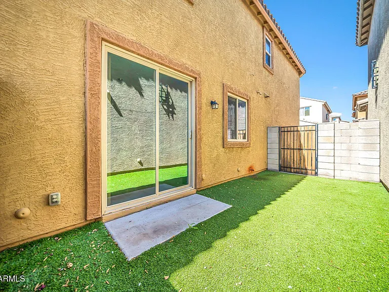 7770 W Alvarado Rd — Photo 32