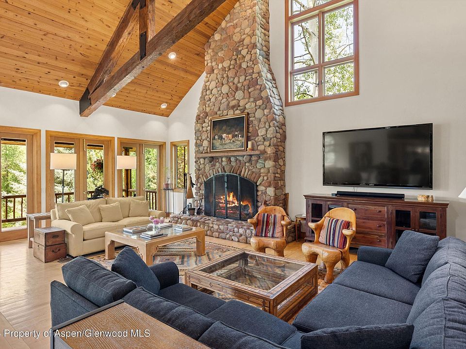 1st image of 109 Little Texas Ln