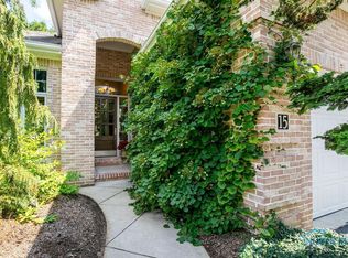 15 Bent Creek Xing, Sylvania, OH 43560