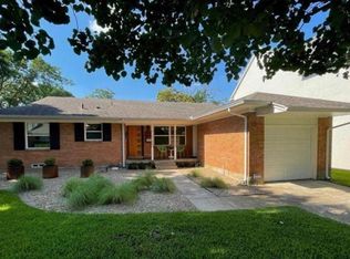 4046 Beechwood Ln, Dallas, TX 75220