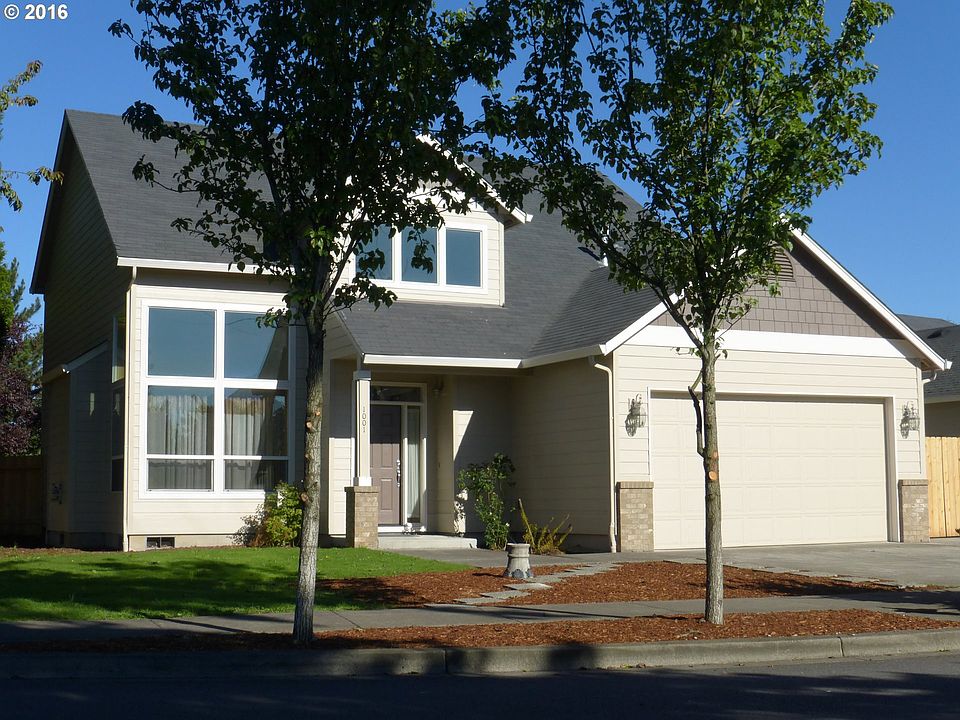 1st image of 1001 SE 116th Ct