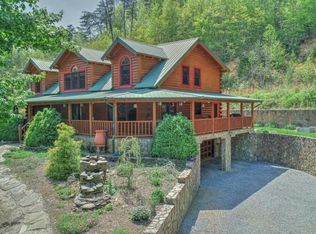 990 Friendship Rd, Afton, TN 37616