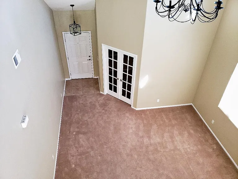 10382 Nottingham Dr — Photo 12