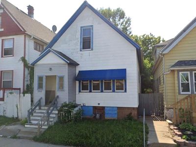 2745 N Holton STREET, Milwaukee, WI, 53212