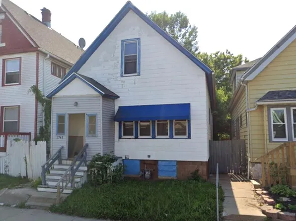 2745 N Holton STREET, Milwaukee, WI 53212