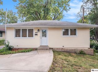 4310 S 40th St, Lincoln, NE 68516