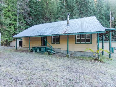 4842 Sullivan Lake Rd, Ione, WA, 99139