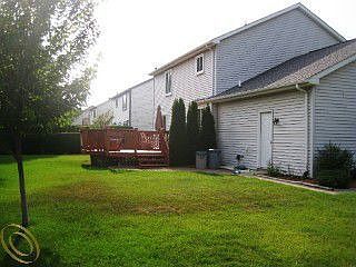 3rd image of 4279 Heatherstone Dr