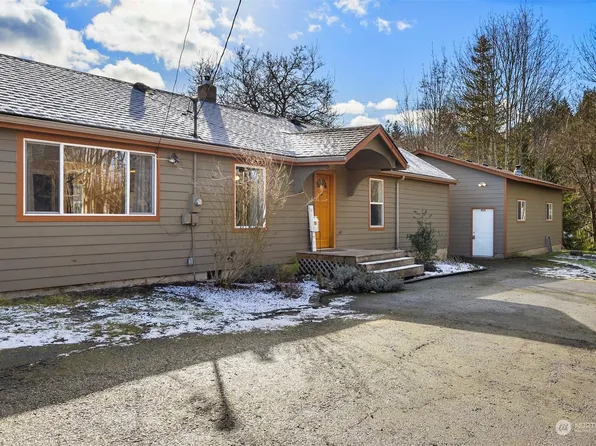 916 S Race Street, Port Angeles, WA 98362