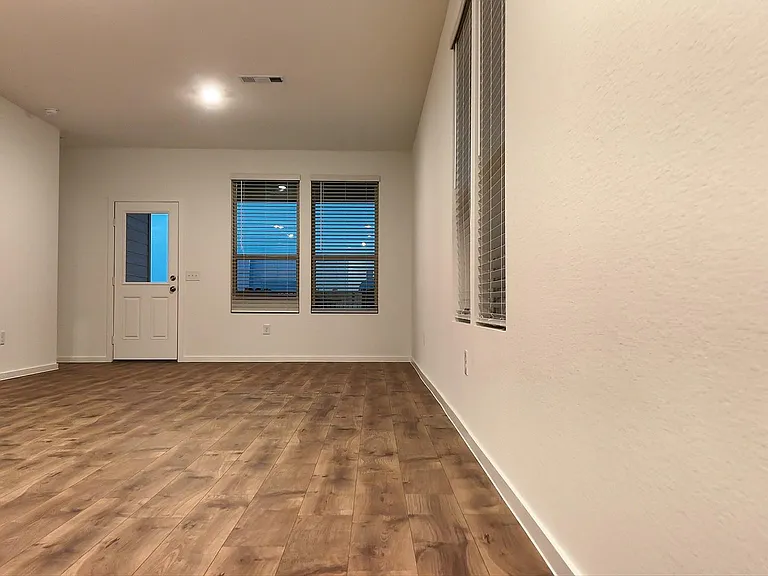 15932 Blass Valley Dr — Photo 34