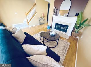 12150 Wedgeway Ct, Fairfax, VA