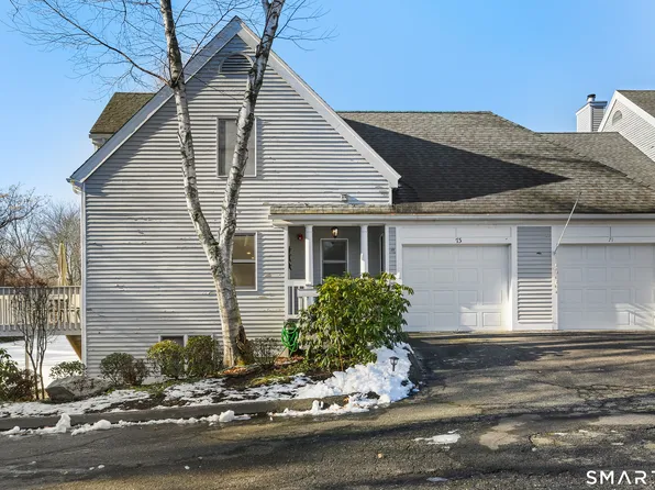 73 Audubon Close #73, Milford, CT 06461