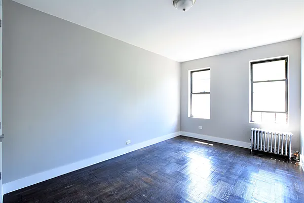 Rented by Clove Realty LLC | media 8