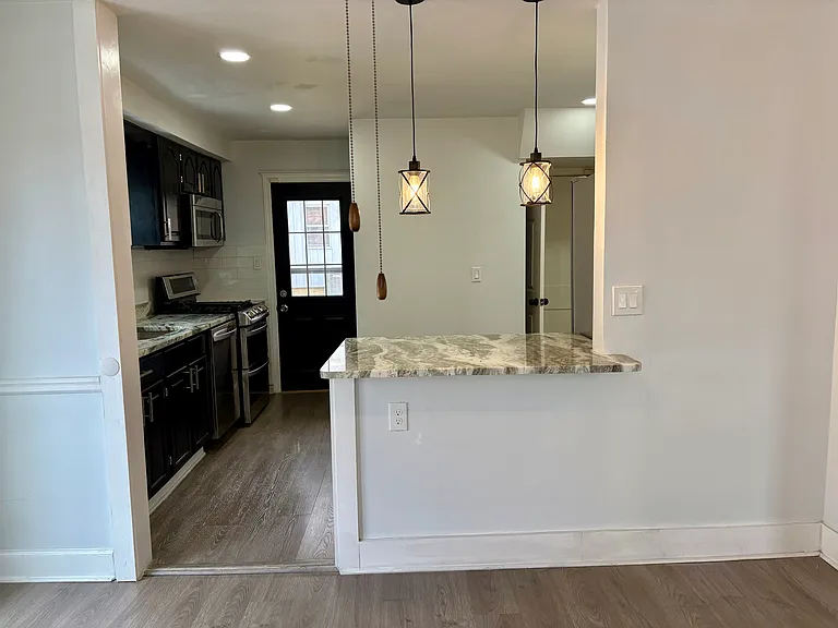 7 Crestwood Pl — Photo 25