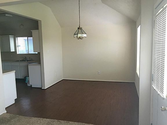 5th image of 4110 Custer Creek Dr