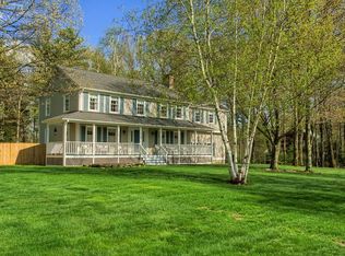 15 Celestial Way, Pepperell, MA 01463