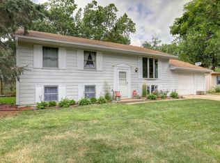 2504 Alton Dr, Champaign, IL