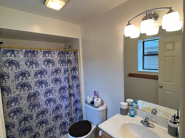 145 Southern Ave #3 — Photo 8