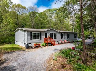 120 Woods Rd, Tunnel Hill, GA 30755