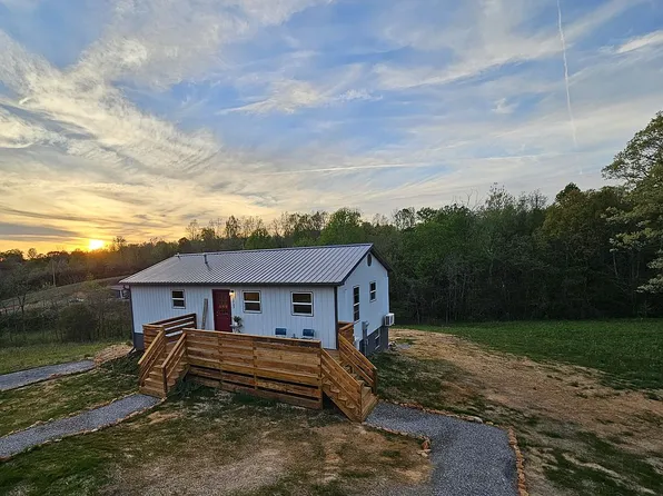 3753 York Hwy, Gainesboro, TN 38562