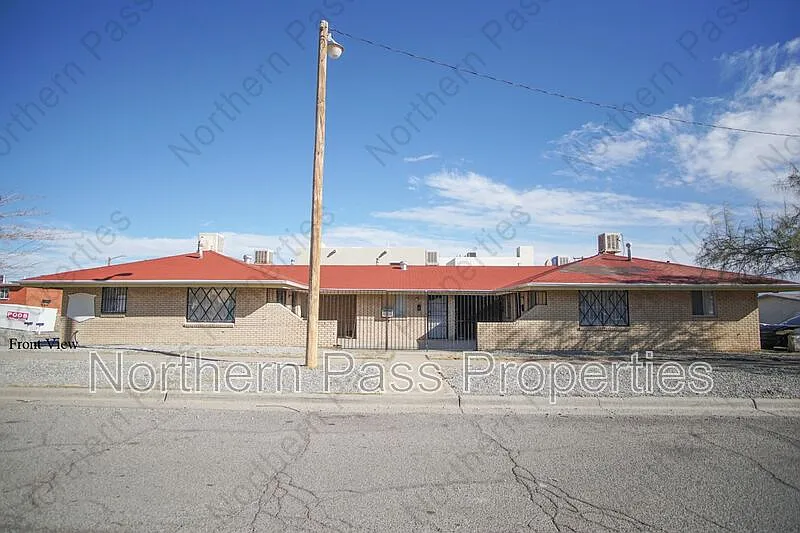 1 bed, 1.0 bath, 506 sqft, $600 — Photo 1