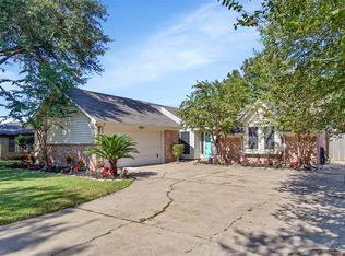 10522 Tenneta Dr, Houston, TX 77099