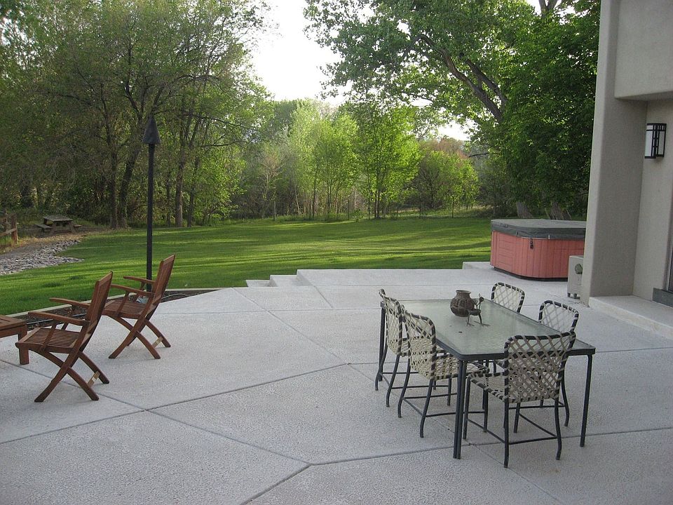 "cool deck" patio, no burned feet