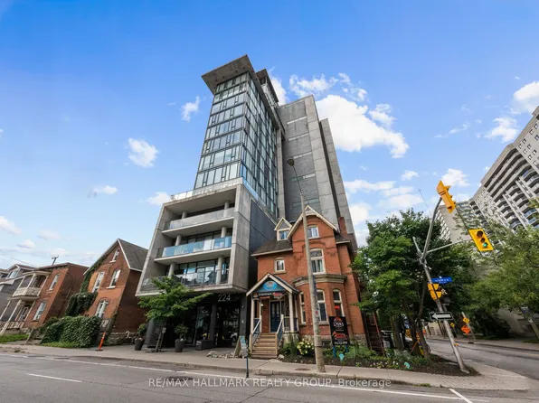 224 Lyon St N #1001, Ottawa, ON K1R 0C1