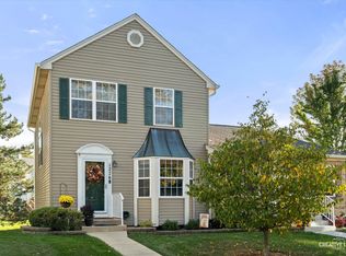 1226 Lencioni Ct, Geneva, IL 60134
