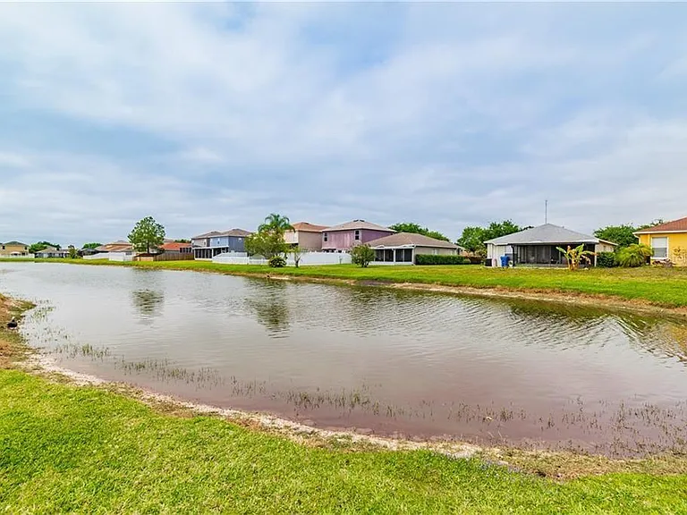 8164 Canterbury Lake Blvd — Photo 22