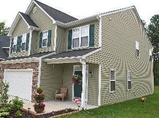 3212 Rendezvous Dr, Raleigh, NC 27610