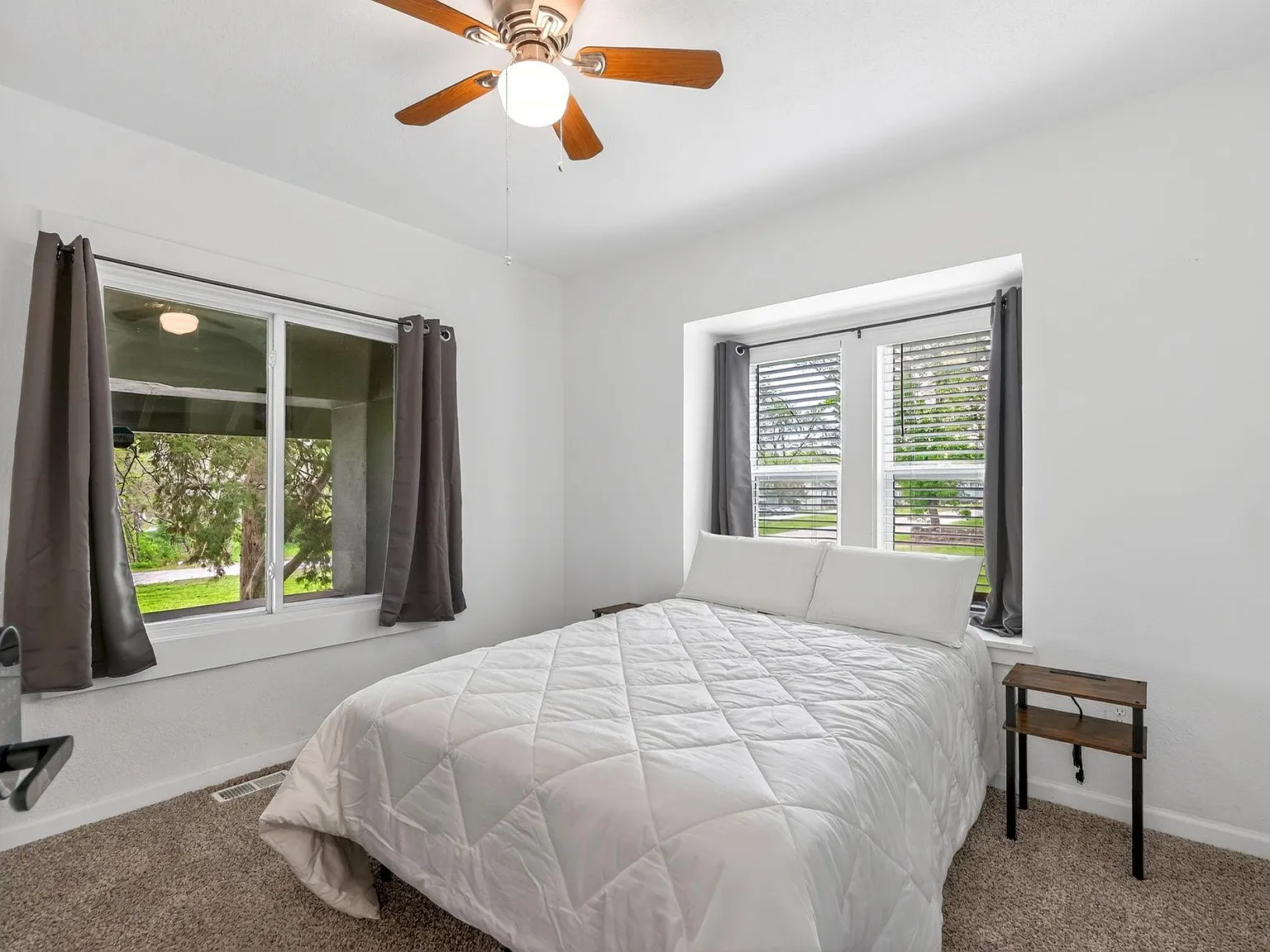 4 bed, 3.0 bath, 1872 sqft, $776 — Photo 3