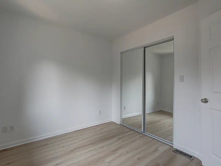 20302 Dayton Ave N #ADU — Photo 10