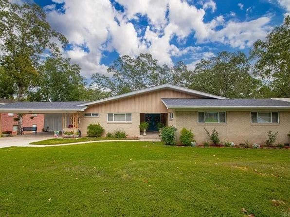 4300 Arlington Dr, N Little Rock, AR 72116