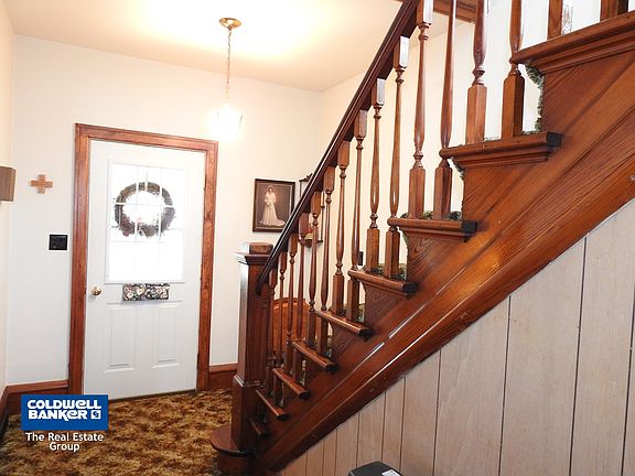 Open staircase in foyer