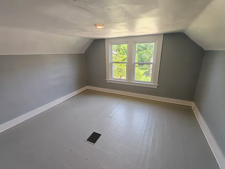 730 Carlysle St #2 — Photo 14