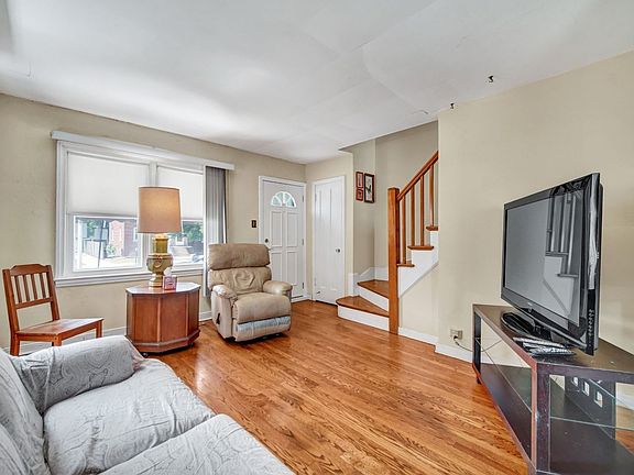 5th image of 6433 S Long Ave