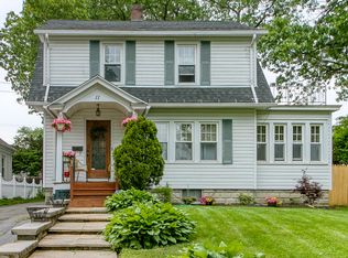 11 Old Point St, Springfield, MA 01109