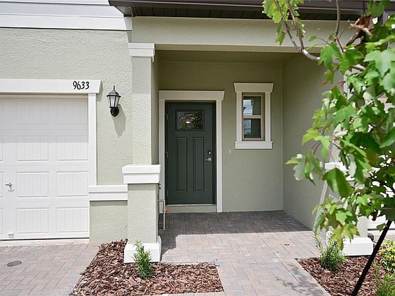 3rd image of 9633 Ashworth Pl