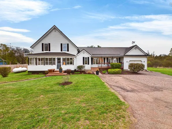 87 Maple Ave, Colchester, NS B0M 1B0